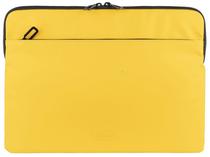 Capa Tucano Gommo Sleeve BFGOM1314-Y para Laptop de 14&&#35;34; e Macbook Air 15&&#35;34; - Yellow