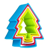 Kit 5 Cortadores de Massa de Plástico - Design Árvore Natal