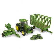 John Deere 1/64 Trator 6210R W/338 Square Baler & Bale Wagon 45439