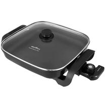 Britania Cocina Electrica Olla Electrica BPE03P Chef Metal 1200 Watts Negro