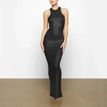 Vestido Skims Soft Lounge Shimmer de Punto Elástico Sin Manga