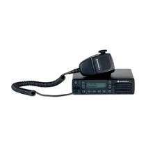 Rádio Amador Motorola DEM-400VHF - 64 Canais - VHF/Uhf - Preto  Rádio Amado...