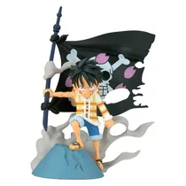 Boneco Banpresto One Piece World Collectable Monkey .D. Luffy 92956