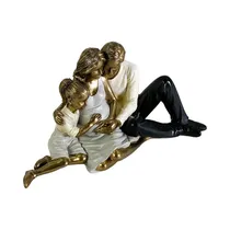 Figura Decorativa de Familia Concepts 437-4211367 21 CM