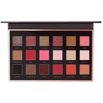 Paleta de Sombras Focallure We Care Your Favors Bright Lux 18 Cores