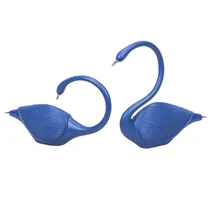 Estátua Decorativa Cisnes de Resina Azul