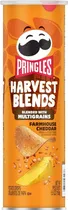 Batata Pringles Harvest Blends Farmhouse Cheddar - 158G