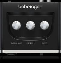 Behringer U Phoria UM2