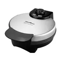 Britania Wafflera Golden Waffle 850W/110V/60HZ Negro/Inox