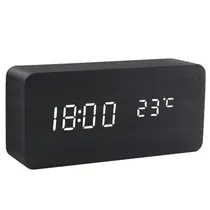 Reloj Digital Cargador Wir Sate AC-T21 c/Despertador Negro