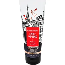 Creme Corporal Bath & Body Works Emily In Paris Amour 226G