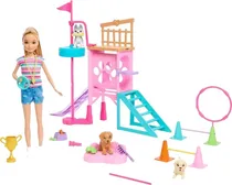 Boneca Barbie Estecie Pista de Obstáculos para Cães Mattel - HRM10