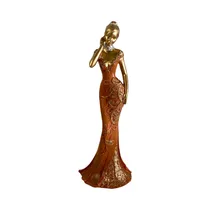 Figura Decorativa de Mujer Concepts 437-7211336 33.5 CM