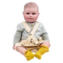 Boneca Bebe Reborn Menino 8802-1 de Silicone com Acessórios Varios