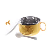 Marmita Con Tapa de Plastico Y Cuchara 650ML