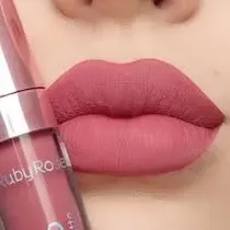 Ruby Rose Cosmeticos Ruby Rose Feels HB8226 Matte 065 8810