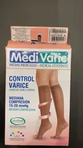 Servisalud Medias Medicadas Control de Varice, Rodilla Opaca Negra M Plastico s/C