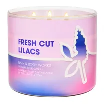 Vela Aromática Bath & Body Works Fresh Cut Lilacs 411G