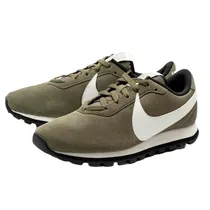 Tênis Nike Feminino AO3166-300 8 - Verde