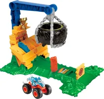 Hot Wheels Monster Truck Rhinomite Chargin' Challenge Mattel - HTP18